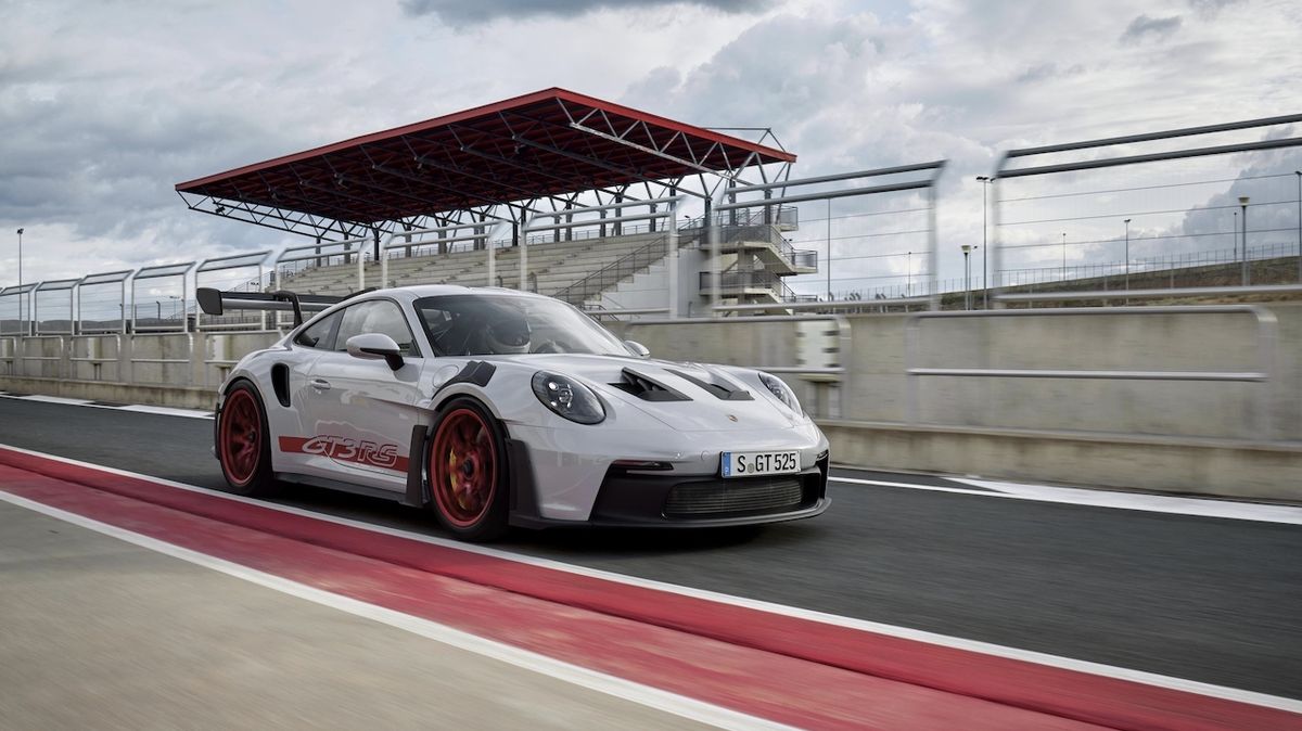 Porsche uvedlo nejextrémnější model 911, který ještě smí na silnice